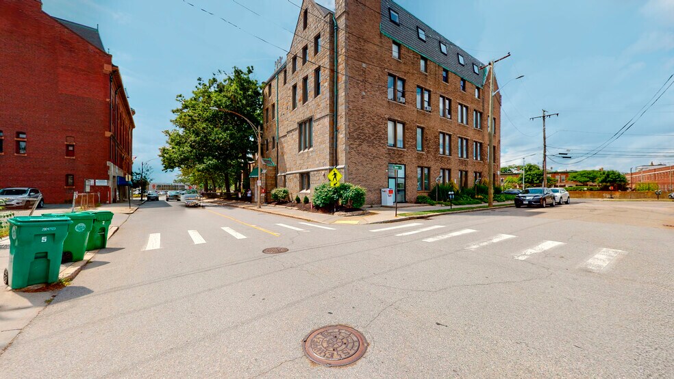 288 Walnut St, Newton, MA à louer - Photo du bâtiment - Image 2 de 18