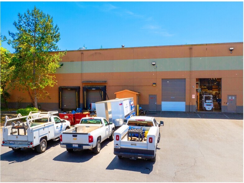 1420 80th St SW, Everett, WA à vendre - Photo du bâtiment - Image 3 de 7