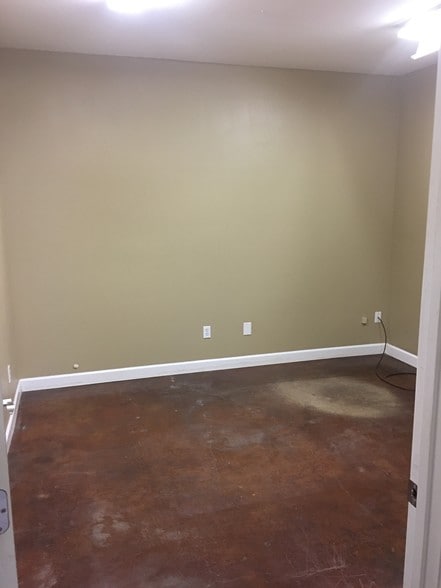 1427 Tiger Dr, Thibodaux, LA à louer - Photo intérieure - Image 2 de 7