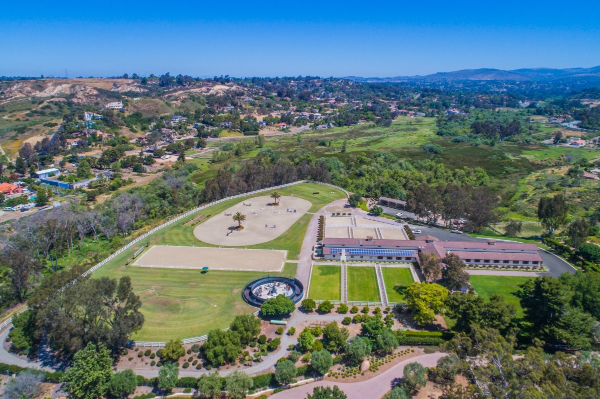 17575 Rancho La Noria, Rancho Santa Fe, CA à vendre Photo du bâtiment- Image 1 de 1