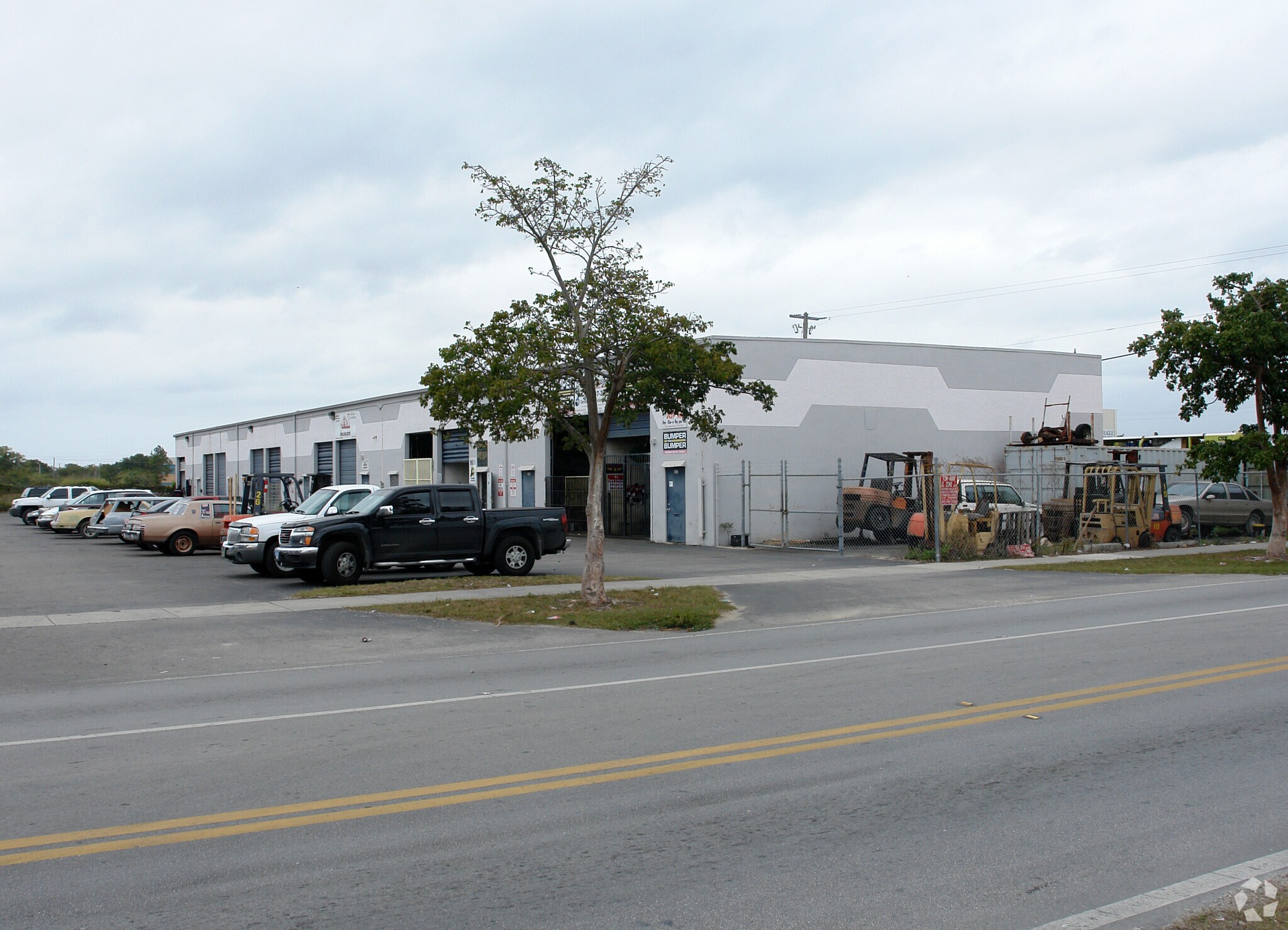 212-252 SW 6th Ave, Homestead, FL for lease Primary Photo- Image 1 of 5