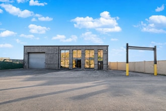 436 Spencer St, Staten Island, NY for lease Interior Photo- Image 1 of 13