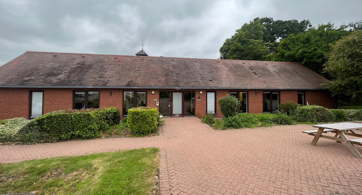 Main St, Castle Donington for sale Primary Photo- Image 1 of 1