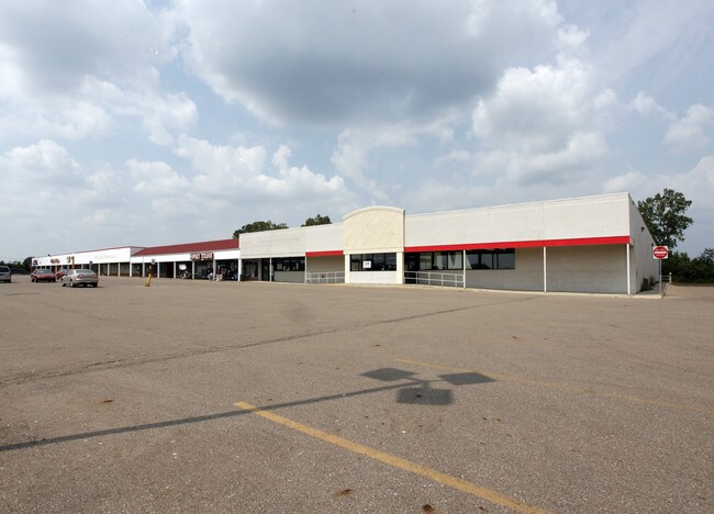 More details for 9098-9136 Miller Rd, Swartz Creek, MI - Retail for Sale