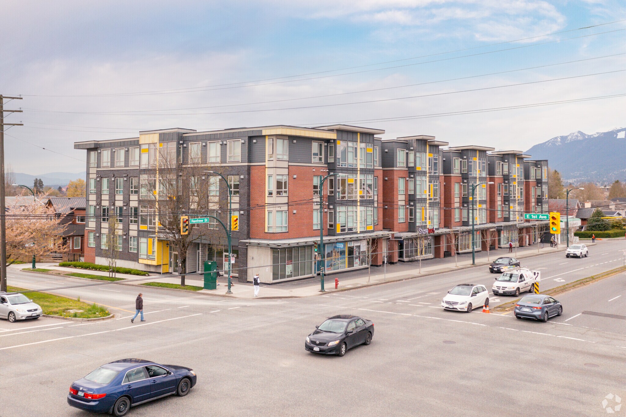 1615-1687 Renfrew St, Vancouver, BC à vendre Photo principale- Image 1 de 1