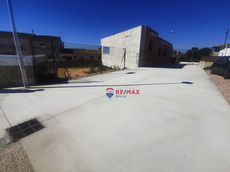 Carrer Sud, 28, Cassà de la Selva, Gerona à vendre - Photo du bâtiment - Image 2 de 15