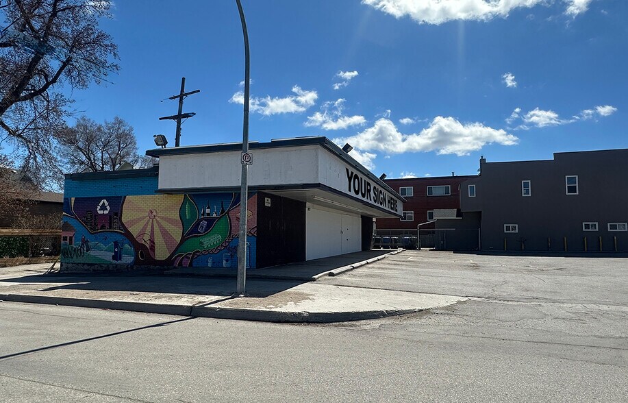 1871 Main St, Winnipeg, MB à louer - Photo du bâtiment - Image 2 de 2