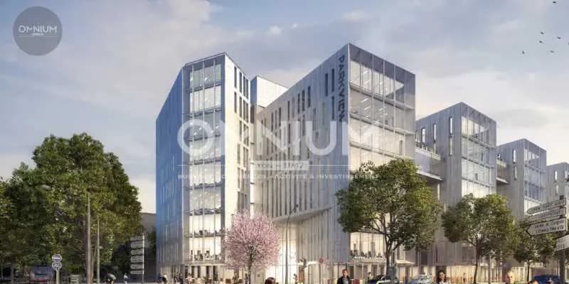 Office in Villeurbanne for lease - Building Photo - Image 1 of 5