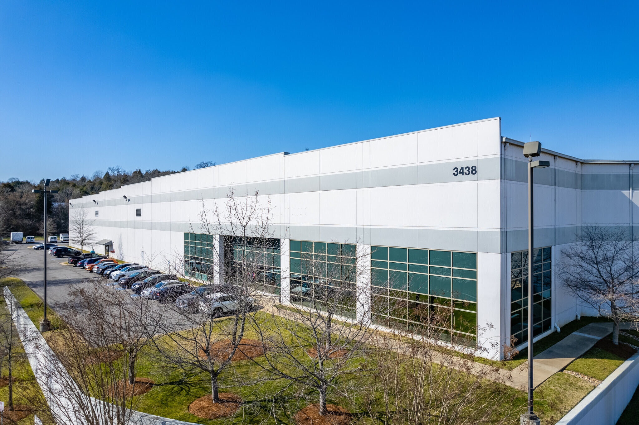 3438 Briley Park Blvd N, Nashville, TN for lease Building Photo- Image 1 of 1