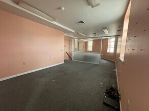 1040 E Passyunk Ave, Philadelphia, PA for lease Interior Photo- Image 1 of 6
