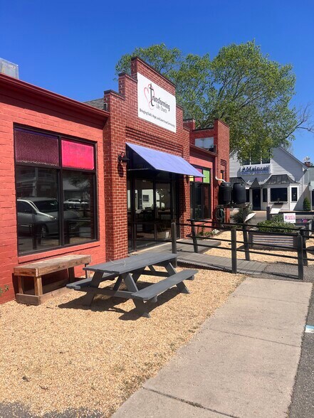 6632-6634 Main St, Gloucester, VA à vendre - Photo du bâtiment - Image 3 de 6