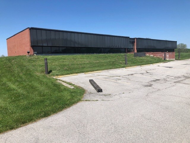 21101 E State Route 78, Independence, MO à louer - Photo du bâtiment - Image 3 de 31