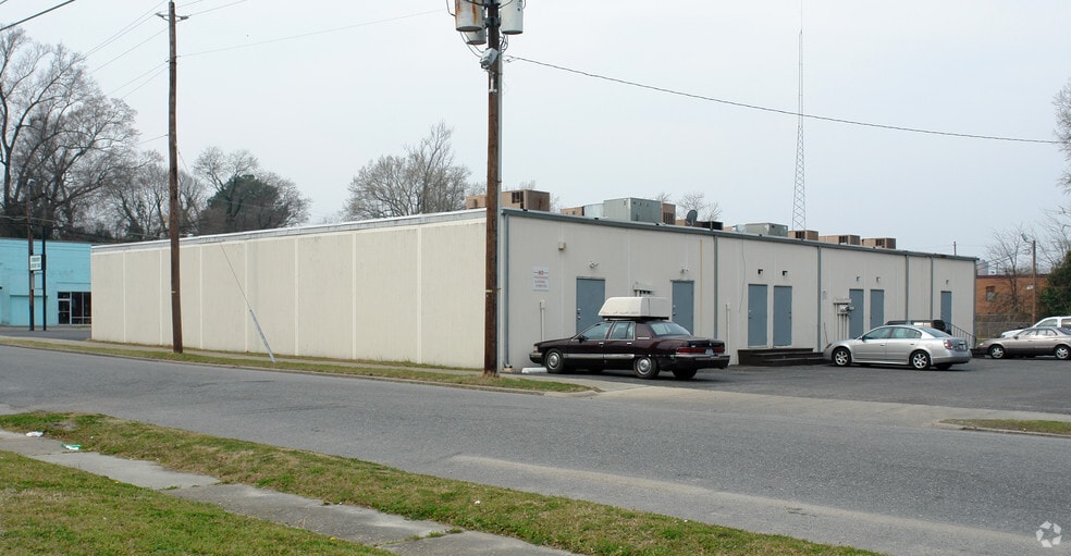 519-533 E Ash St, Goldsboro, NC à louer - Photo du bâtiment - Image 2 de 2