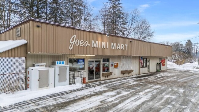More details for 96 Lake ave, Lake Luzerne, NY - Retail for Sale