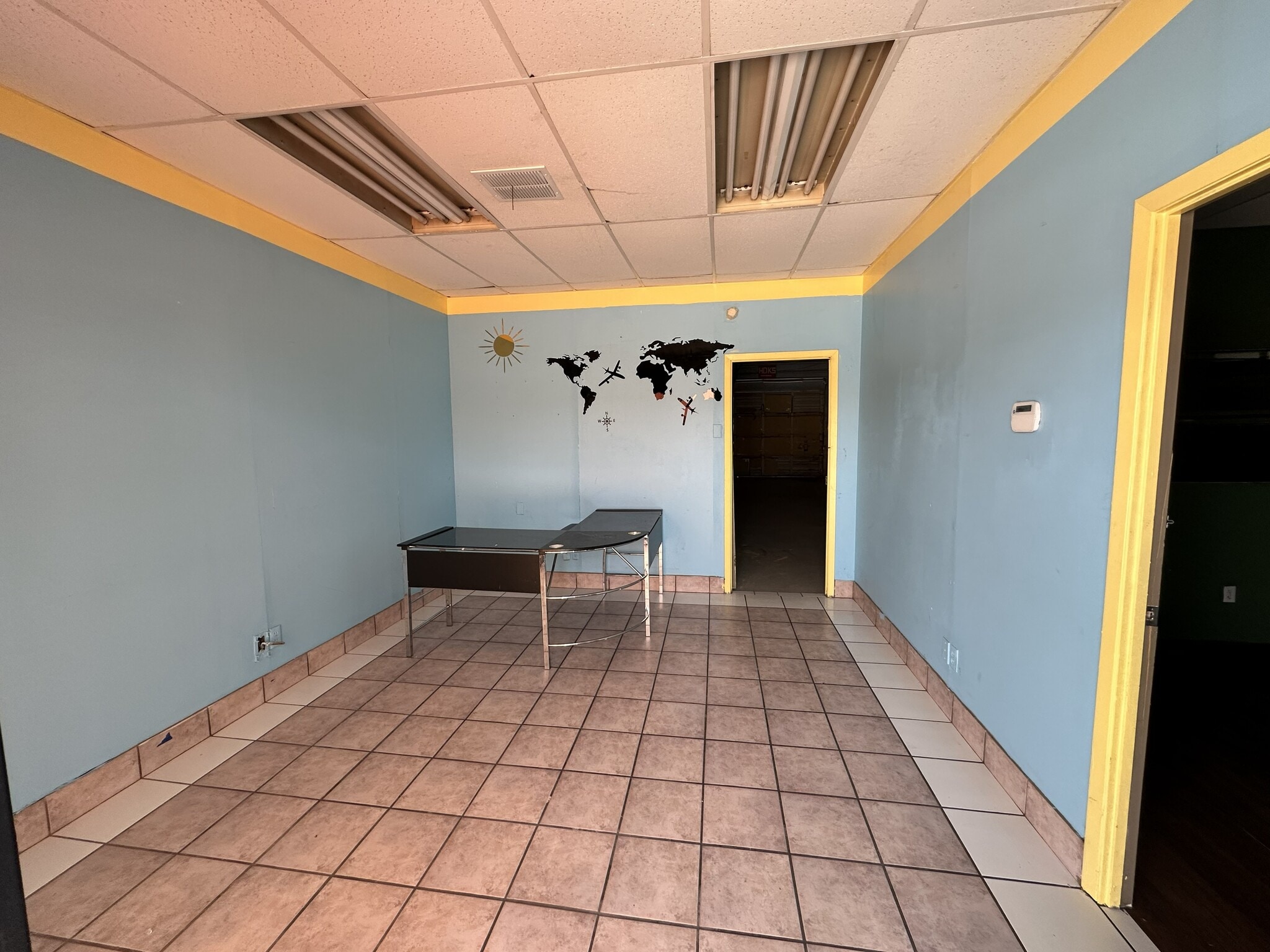 10836 Grissom Ln, Dallas, TX for lease Interior Photo- Image 1 of 7