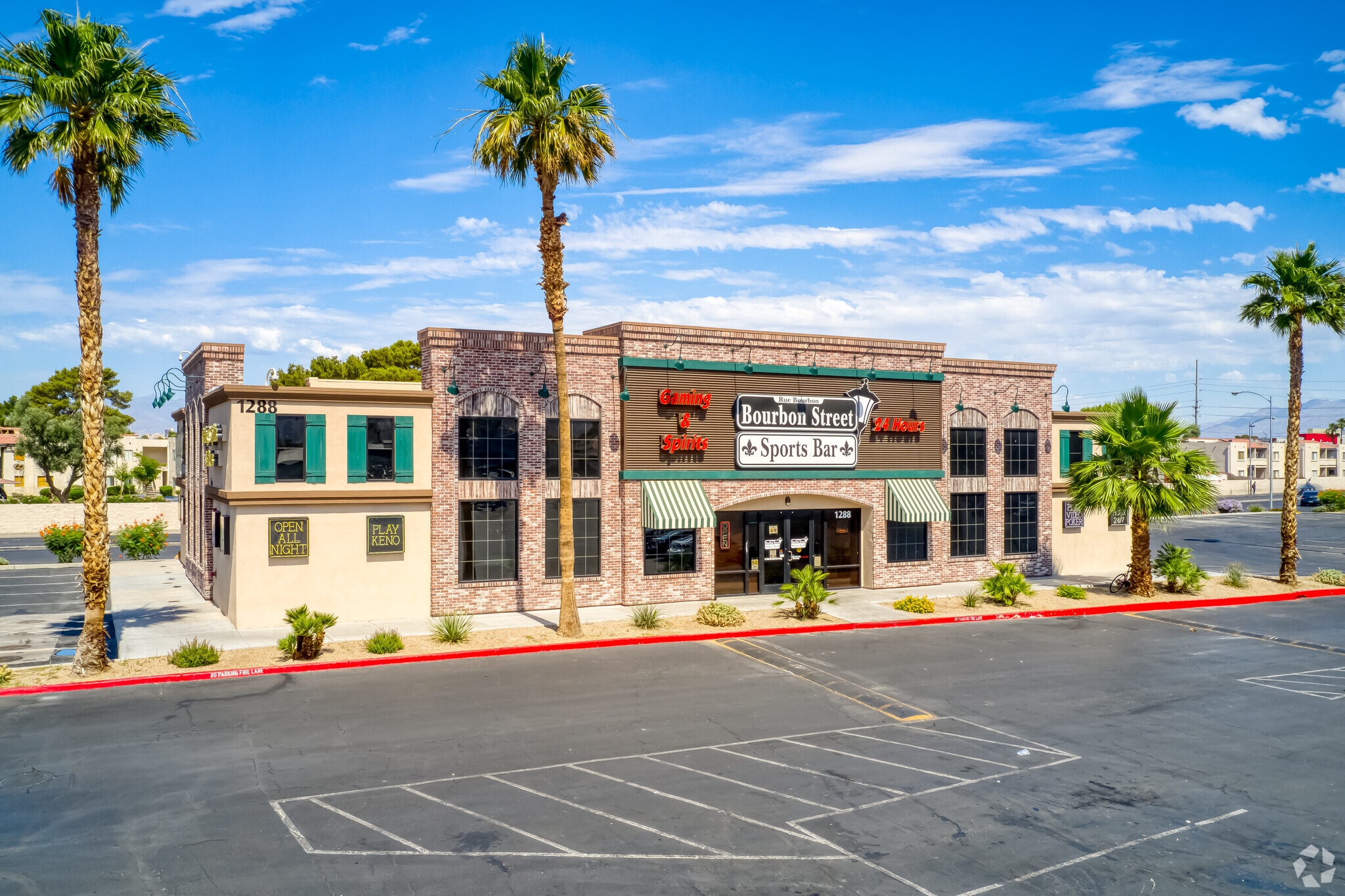 Nellis Crossing Shopping Center portfolio of 3 properties for sale on LoopNet.ca Building Photo- Image 1 of 9
