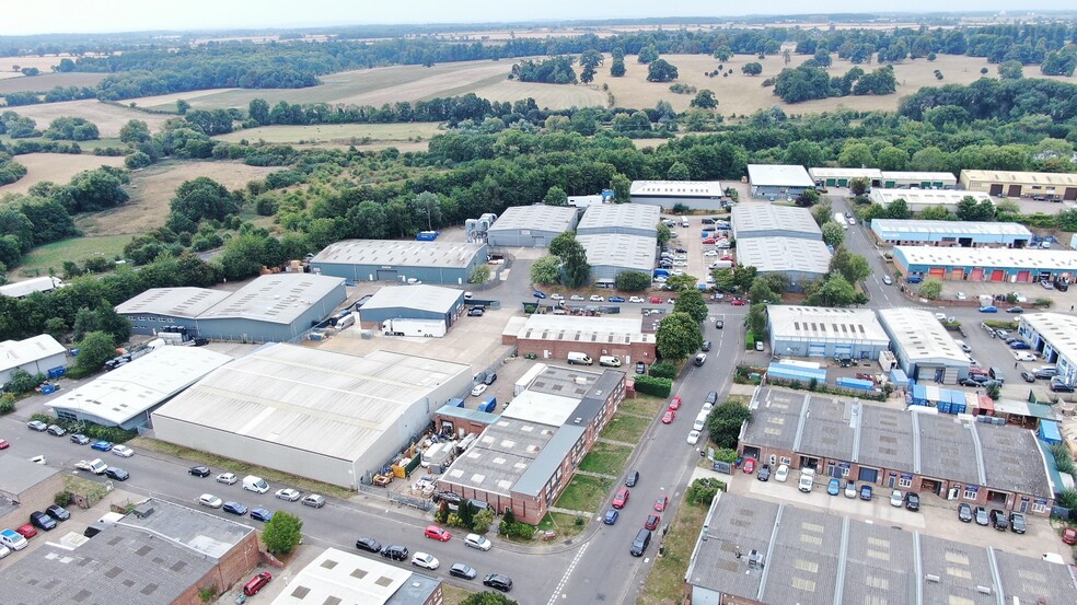 Buckingham Road Industrial Estate Rd, Brackley à vendre - Photo du bâtiment - Image 1 de 1