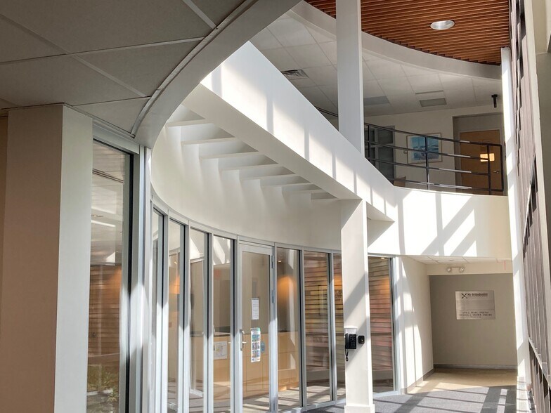 1940 Route 70, Cherry Hill, NJ à louer - Photo intérieure - Image 3 de 9