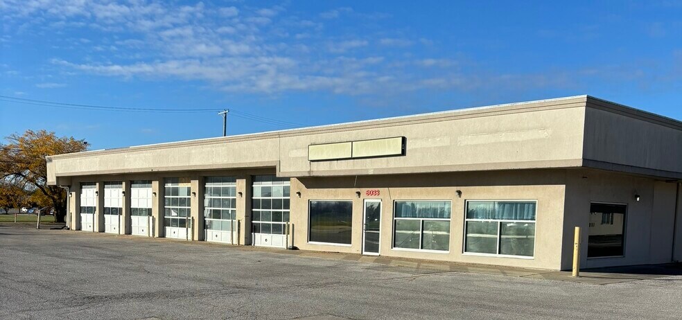 6051 Telegraph Rd, Toledo, OH à louer - Photo du bâtiment - Image 2 de 7