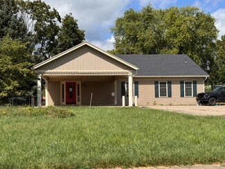 Plus de détails pour 201 N Church St, New Carlisle, OH - Bureau à vendre