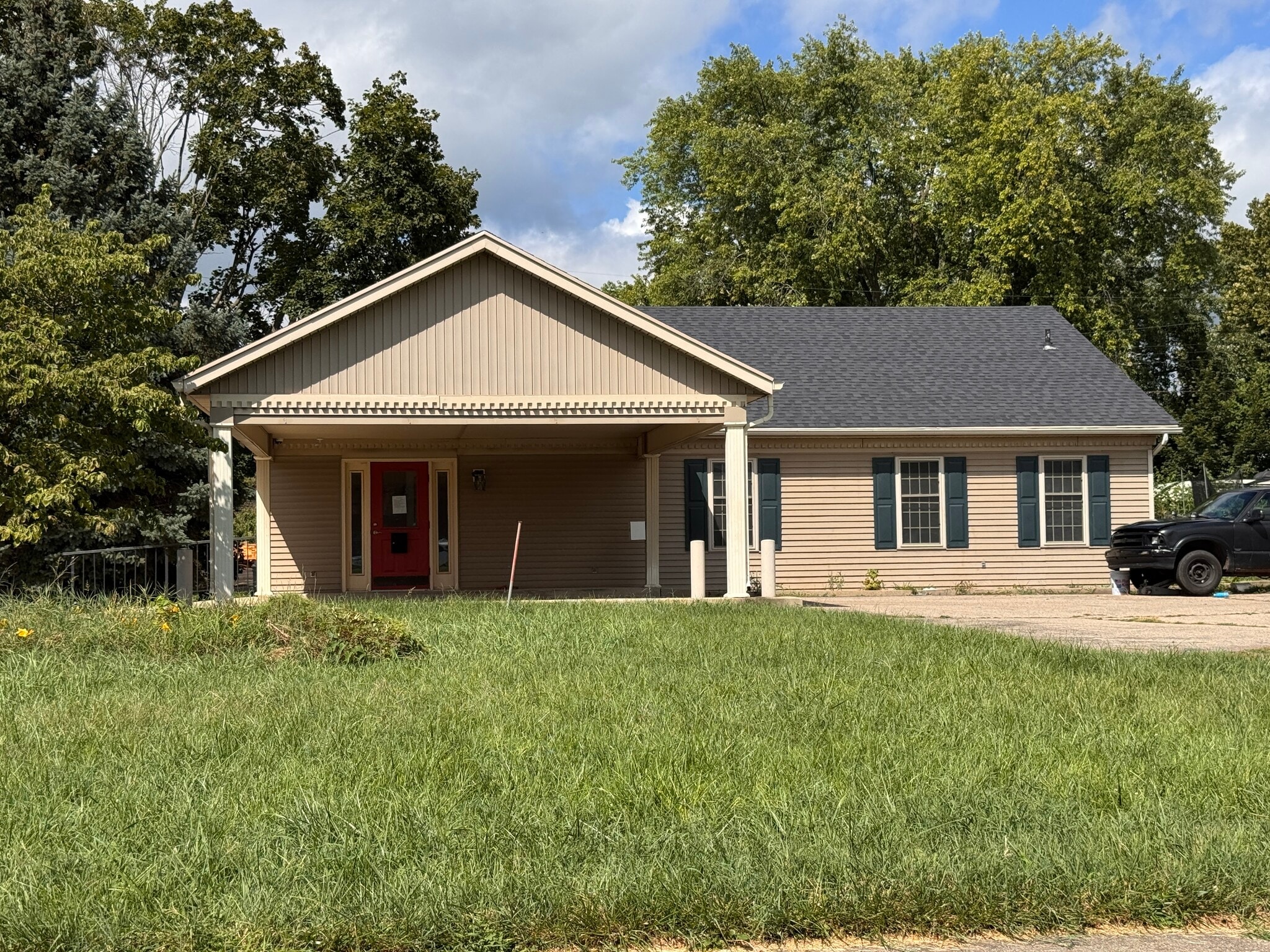 201 N Church St, New Carlisle, OH for sale Primary Photo- Image 1 of 23