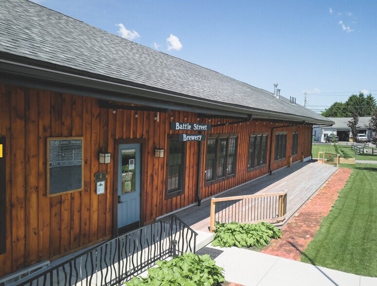 4 Battle St, Dansville, NY à vendre - Photo du bâtiment - Image 1 de 6