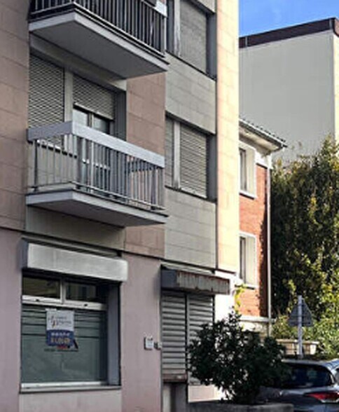 17 Rue Guillot, Montrouge à louer - Photo du bâtiment - Image 1 de 5