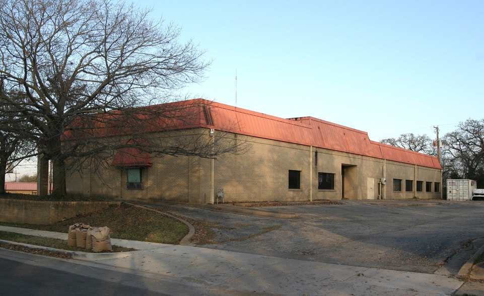 2521 Oakland Blvd, Fort Worth, TX for sale - Other - Image 2 of 7