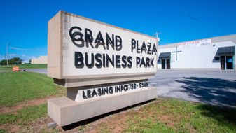 Grand Plaza Business Park - Entrepôt