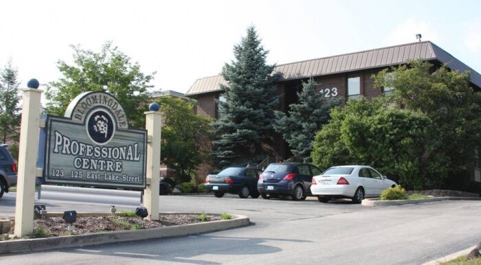 123 E Lake St, Bloomingdale, IL à louer - Photo du bâtiment - Image 3 de 9