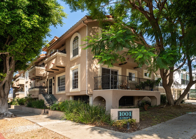 1001 N Croft Ave, Los Angeles, CA à vendre - Photo du bâtiment - Image 1 de 15