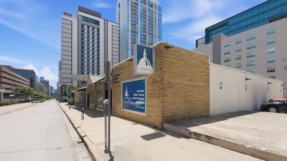 1718-1720 Lavaca St, Austin, TX à louer - Photo du bâtiment - Image 2 de 10