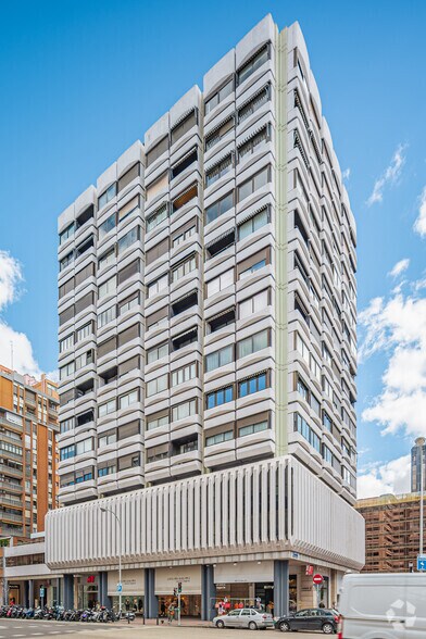 Bureau dans Madrid, Madrid à louer - Photo principale - Image 1 de 19