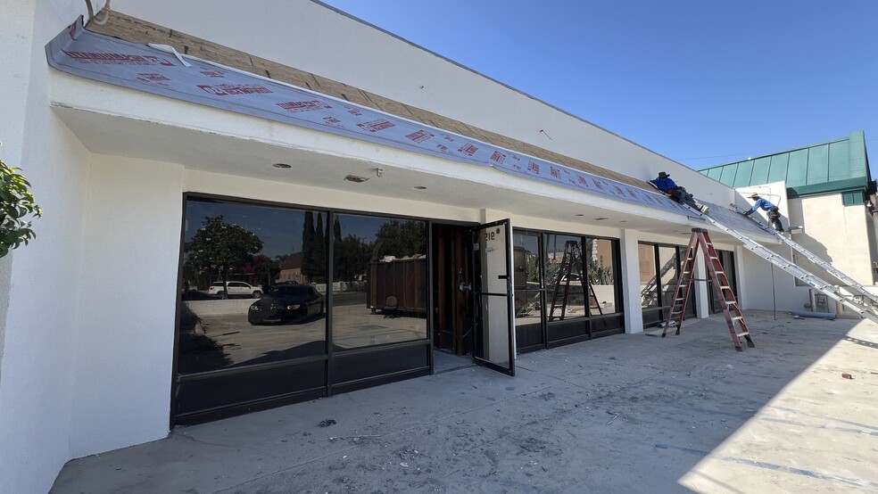 915 N Maclay Ave, San Fernando, CA for lease - Building Photo - Image 2 of 5