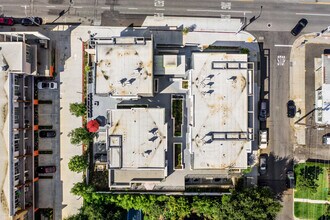 2000 Lake Ave, Altadena, CA - Aérien  Vue de la carte