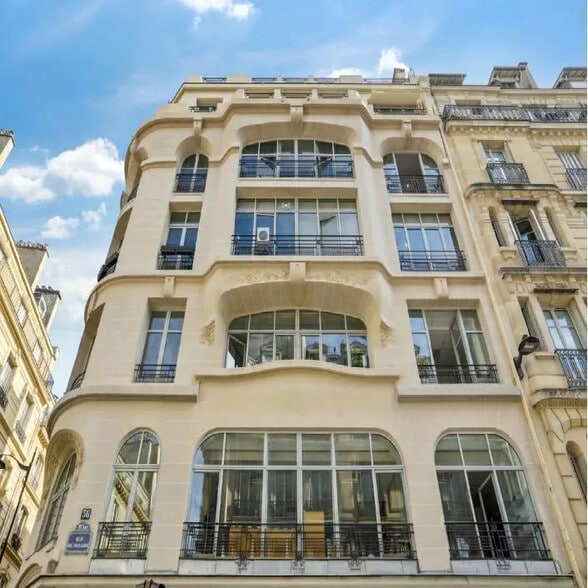 68 Rue D'Hauteville, Paris for lease - Building Photo - Image 1 of 12