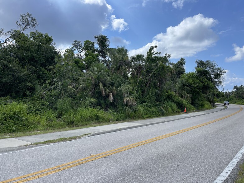 22901 Bayshore Rd, Port Charlotte, FL for sale - Building Photo - Image 3 of 3