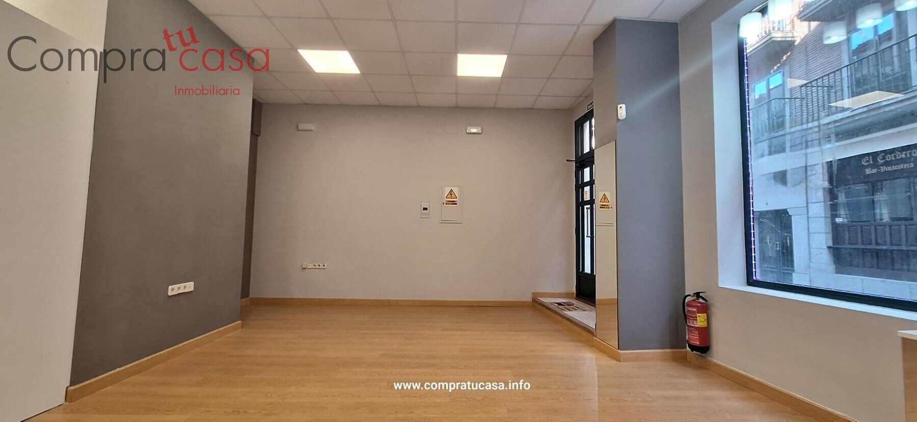 Segovia, SEG 40001 - Unit Puerta 02 -  - Interior Photo - Image 2 of 11