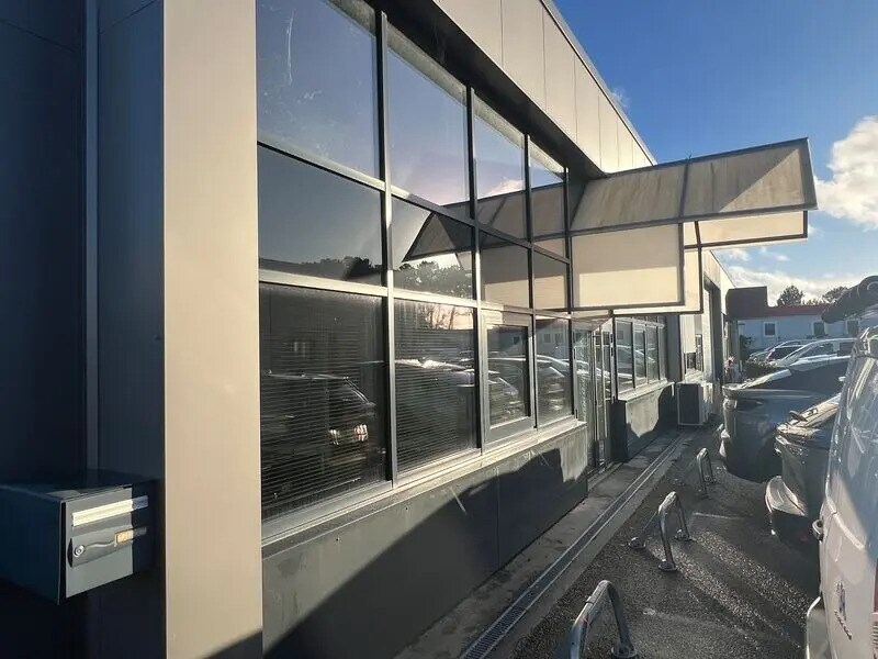 Bureau dans Le Haillan à louer Photo du bâtiment- Image 1 de 5