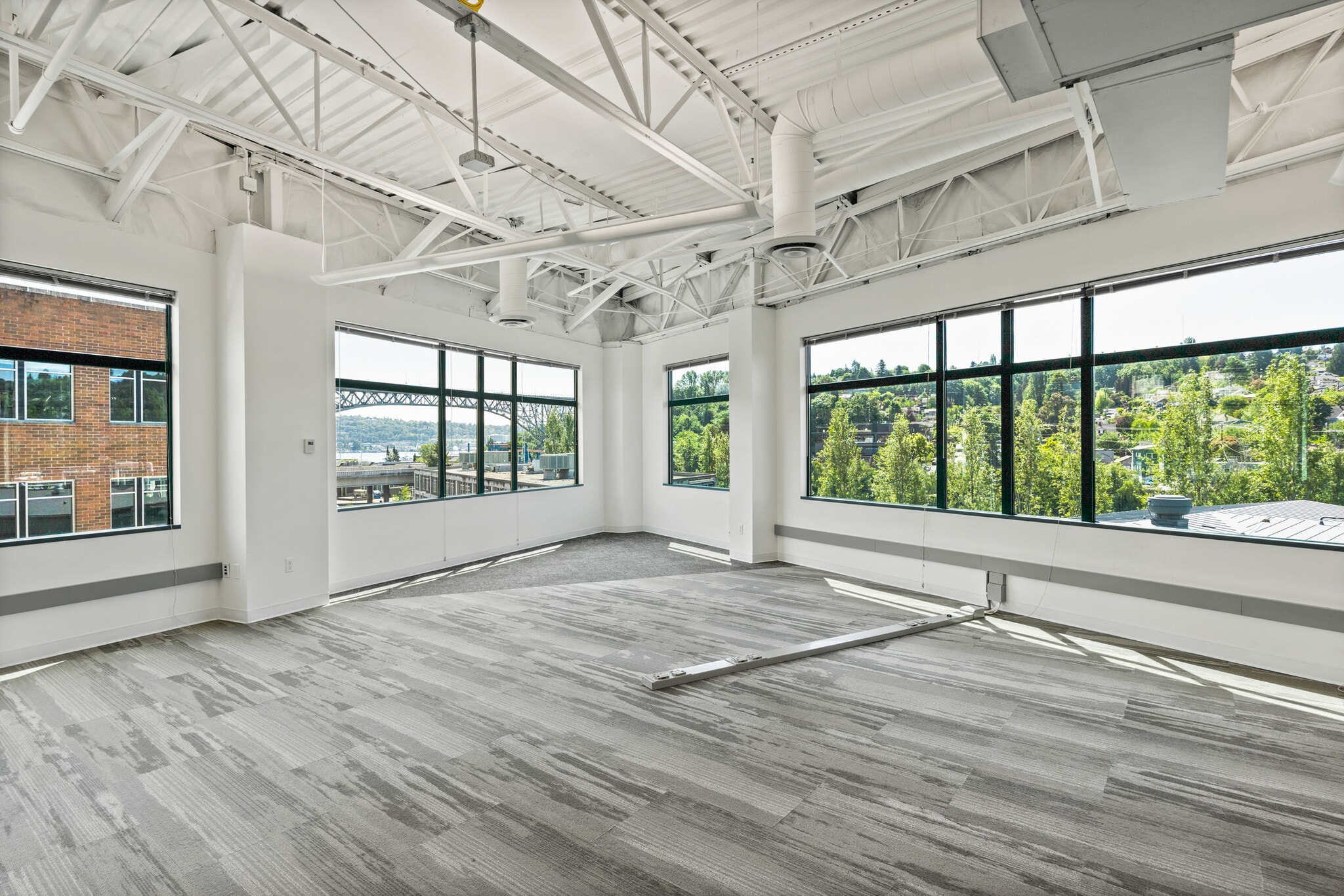 501 N 34th St, Seattle, WA à louer Photo intérieure- Image 1 de 9