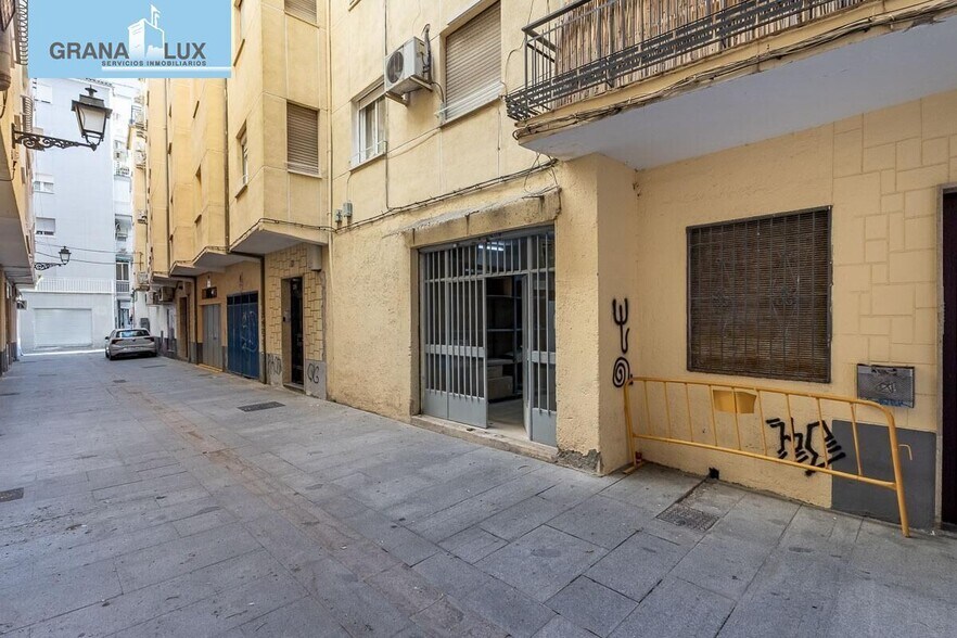 Calle San Miguel Alta, 31, Granada, Granada for sale - Building Photo - Image 2 of 18
