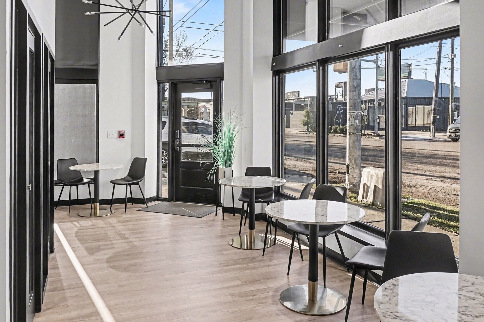 2701 7th Ave S, Birmingham, AL for lease Interior Photo- Image 1 of 9