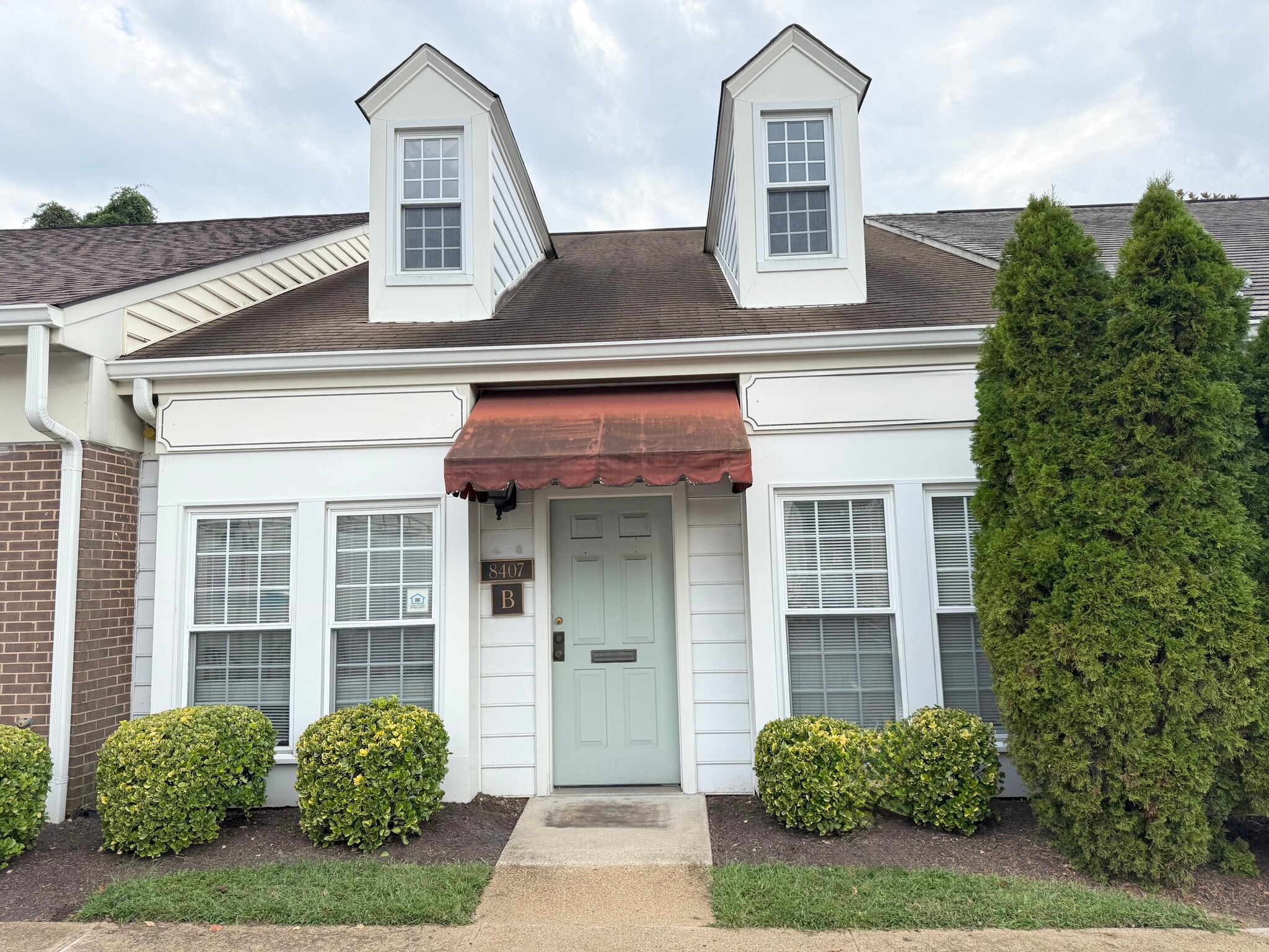 8407 Richmond Hwy, Alexandria, VA à louer Photo intérieure- Image 1 de 21