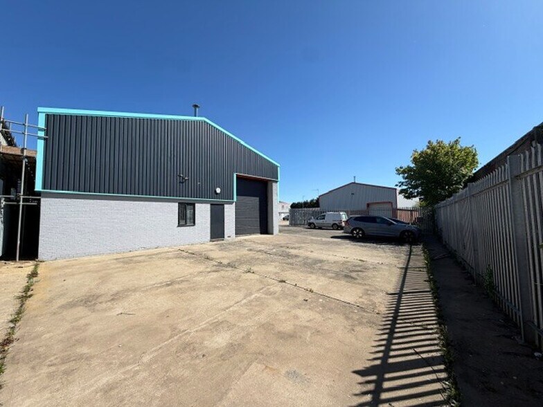 Grange Way, Colchester à louer - Photo du bâtiment - Image 2 de 8