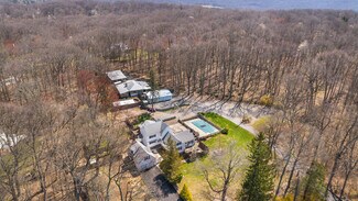 Plus de détails pour 8 Stonehedge Ln, Byram Township, NJ - Commerce de détail à vendre