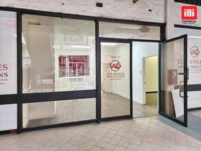 17200 Ventura Blvd, Encino, CA à louer Photo intérieure- Image 1 de 10