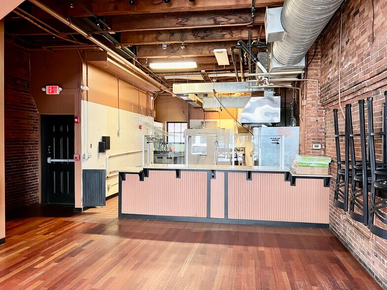 420 Fore St, Portland, ME à louer - Photo du bâtiment - Image 3 de 10