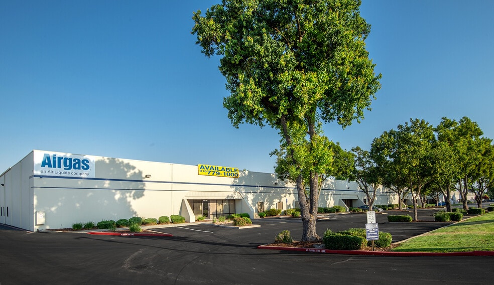 6790 Florin Perkins Rd, Sacramento, CA for sale - Building Photo - Image 3 of 7