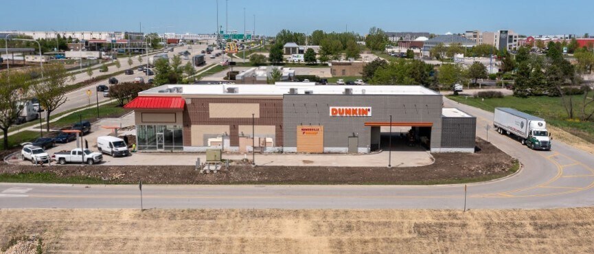 671 Weber Rd, Romeoville, IL à louer - Photo du bâtiment - Image 3 de 6