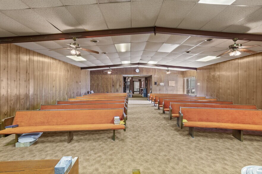 9835 Frankoma Rd, Sapulpa, OK à vendre - Photo intérieure - Image 2 de 21